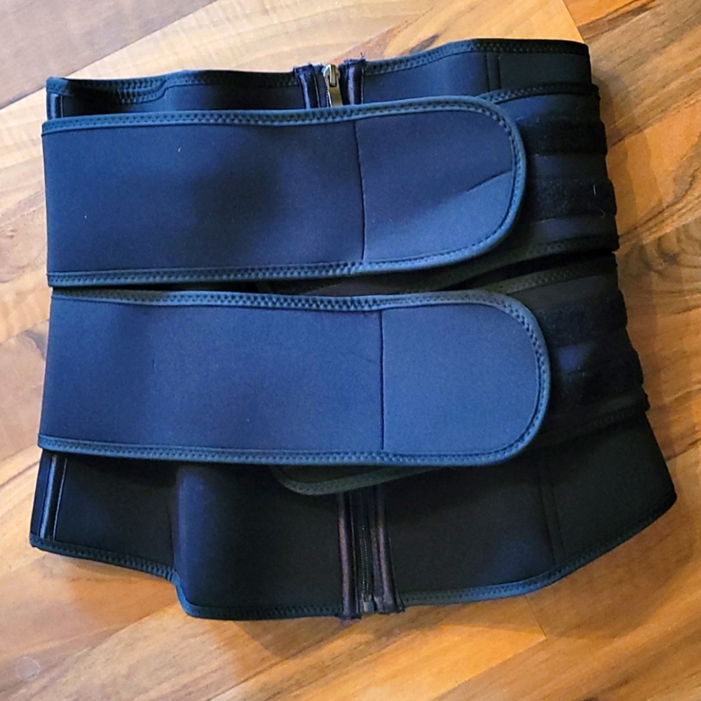 Waist trainer